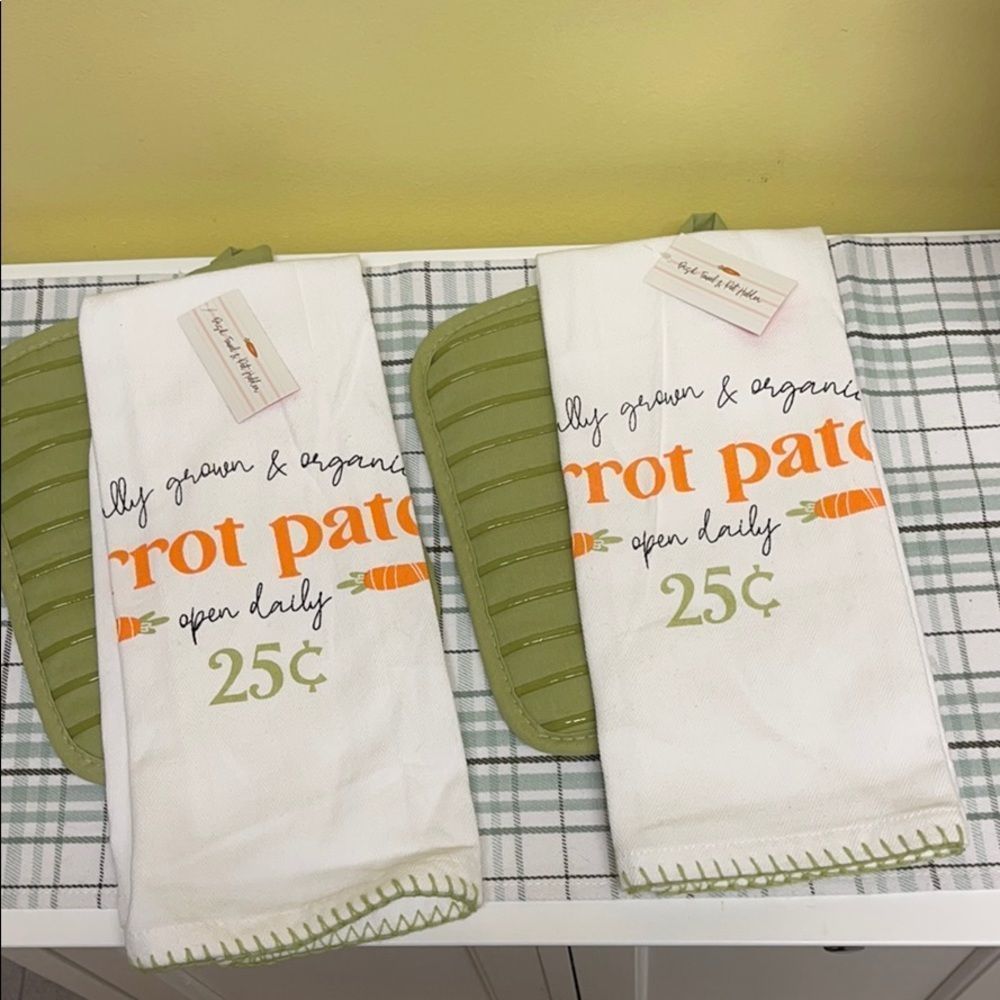 Target Dish Towel and Pot Holder